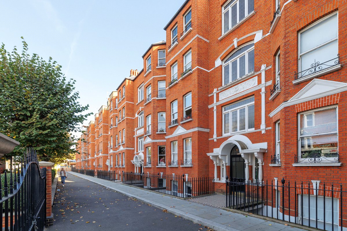 3 bedroom Flat, Drive Mansions, Fulham Road, SW6 - Let Agreed, Image 16