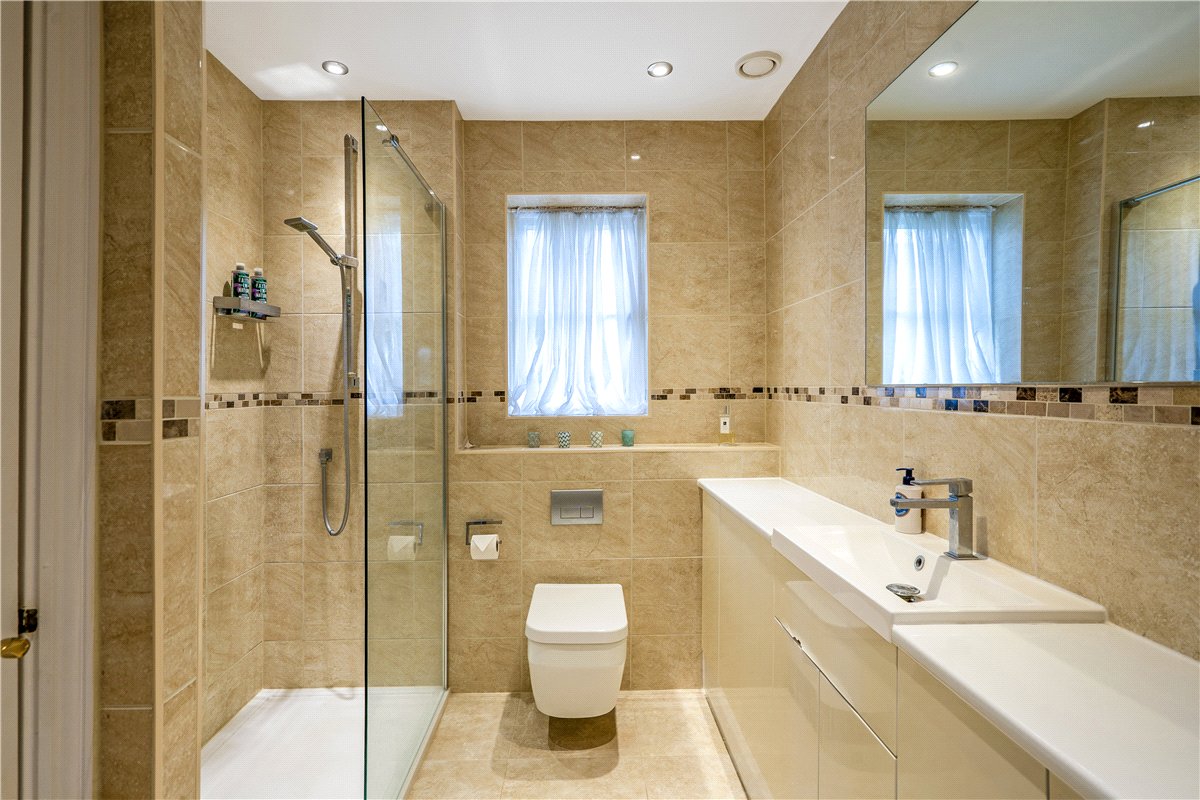 2 bedroom House, Wye House Gardens, Barn Street, SN8 - Available, Image 15