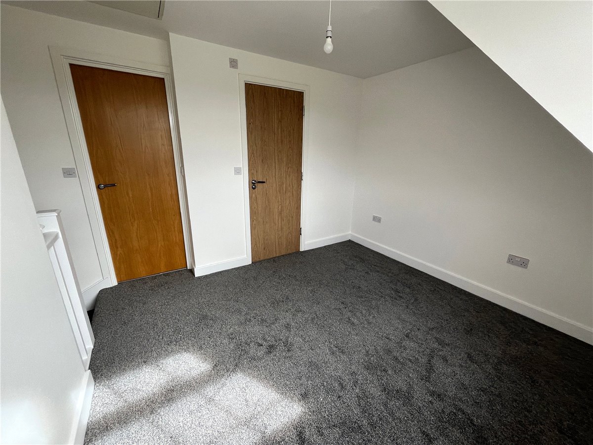 3 bedroom House, Comelybank Drive, Mexborough, S64 - Available, Image 9