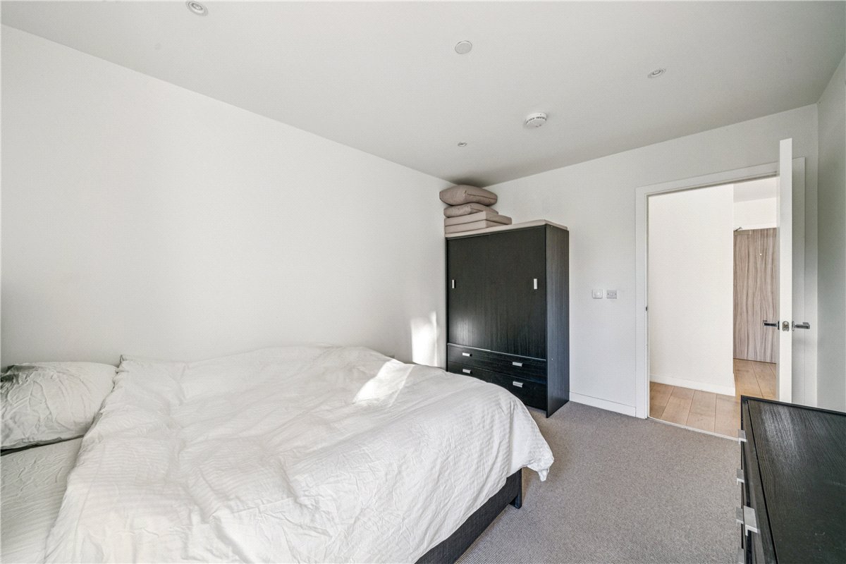 2 bedroom Flat, Beatrice Place, London, SW19 - Under Offer, Image 6