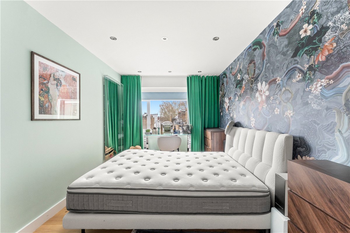 1 bedroom Flat, Hereford House, 11 Ovington Gardens, SW3 - Available, Image 10
