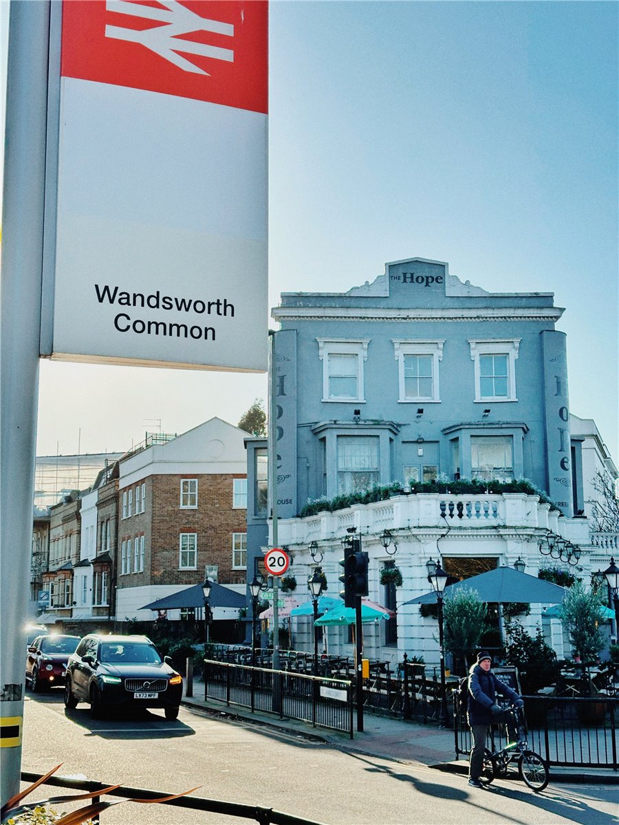 1 bedroom Flat, London Square Wandsworth Common, Springfield Drive, SW17 - Available, Image 8