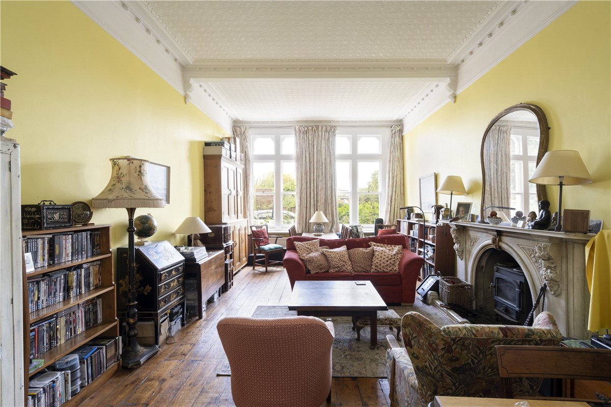 2 bedroom Flat, Trinity Fields, Wandsworth Common, SW17 - Sold STC, Image 2