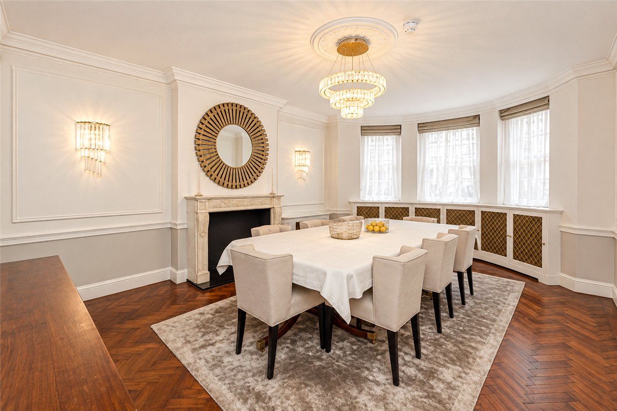 7 bedroom House, Upper Brook Street, Mayfair, W1K - Available, Image 4