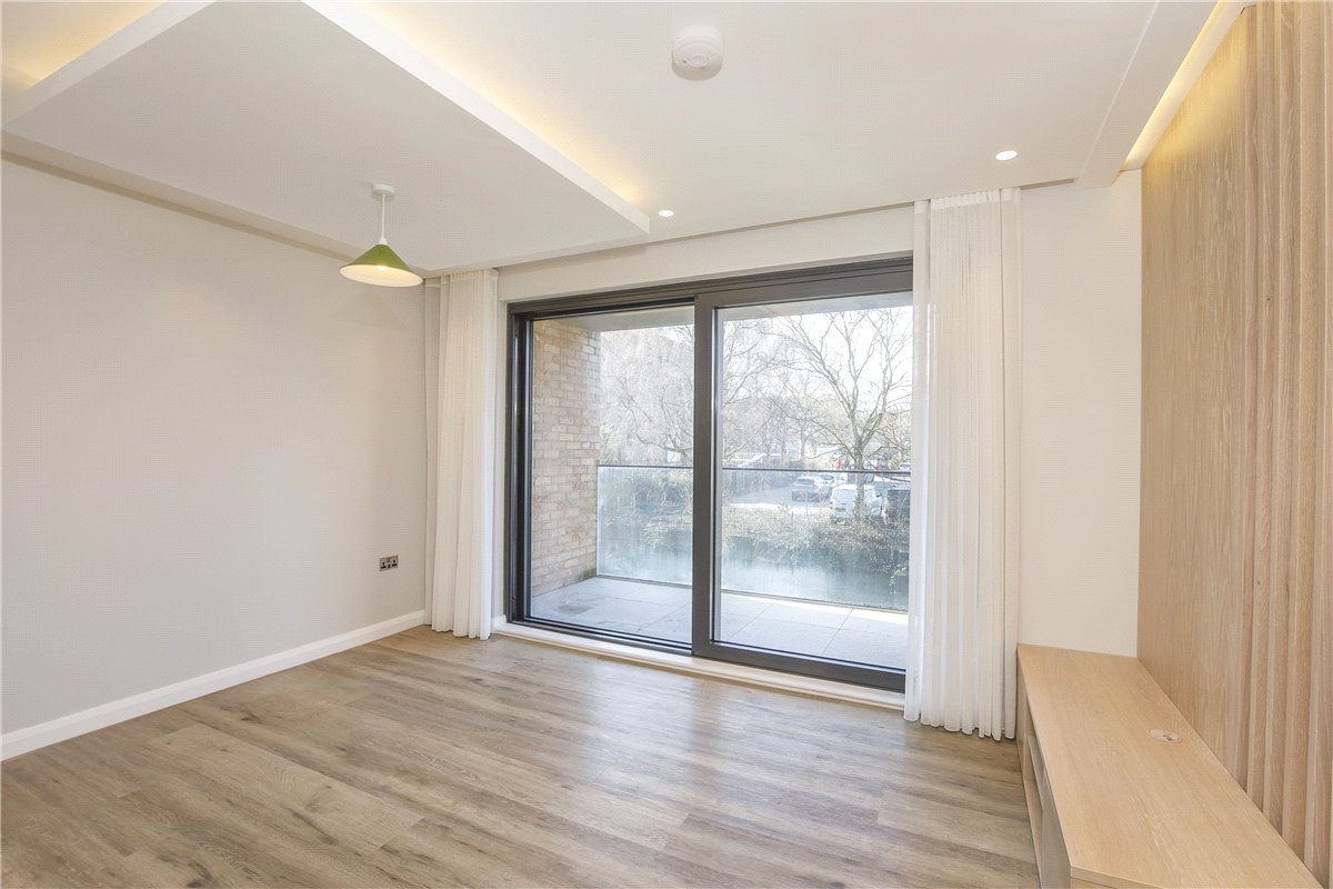 2 bedroom Flat, Piccadilly Riverside Apartments, Piccadilly, YO1 - Available, Image 10