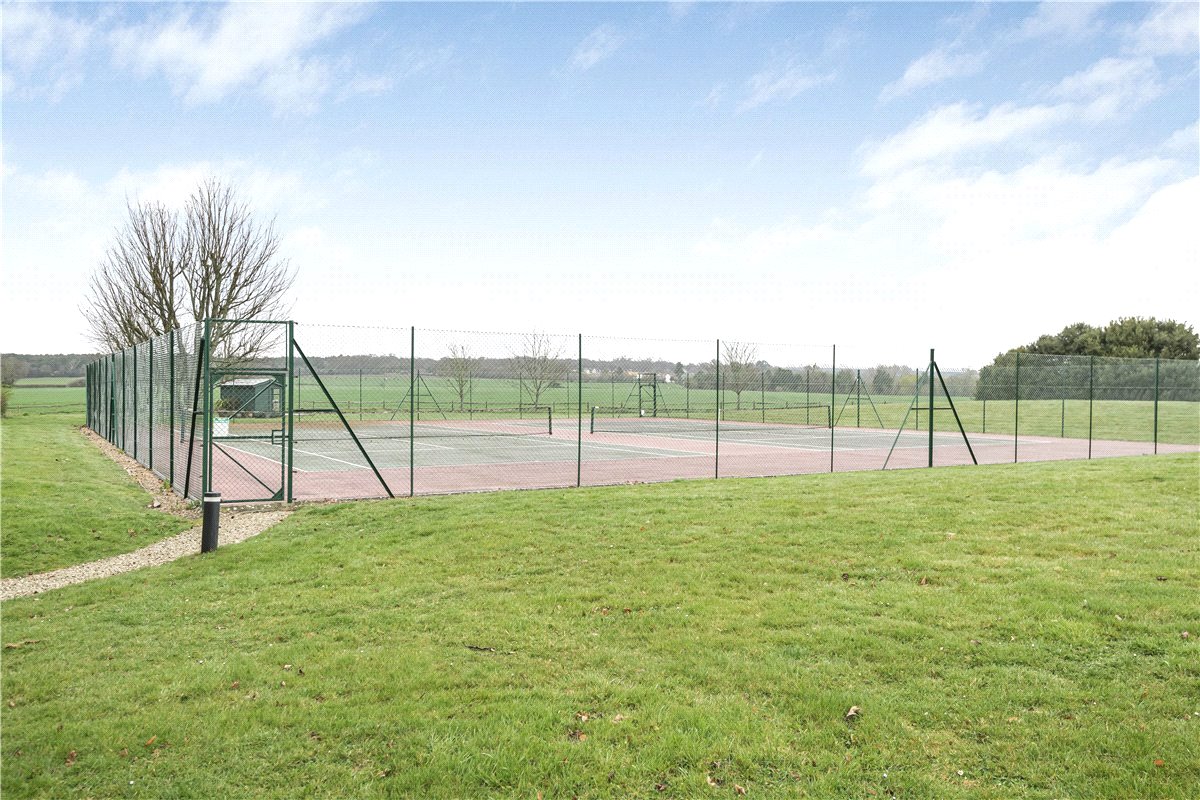 3 bedroom House, Ford Road, Tortington, BN18 - Available, Image 1