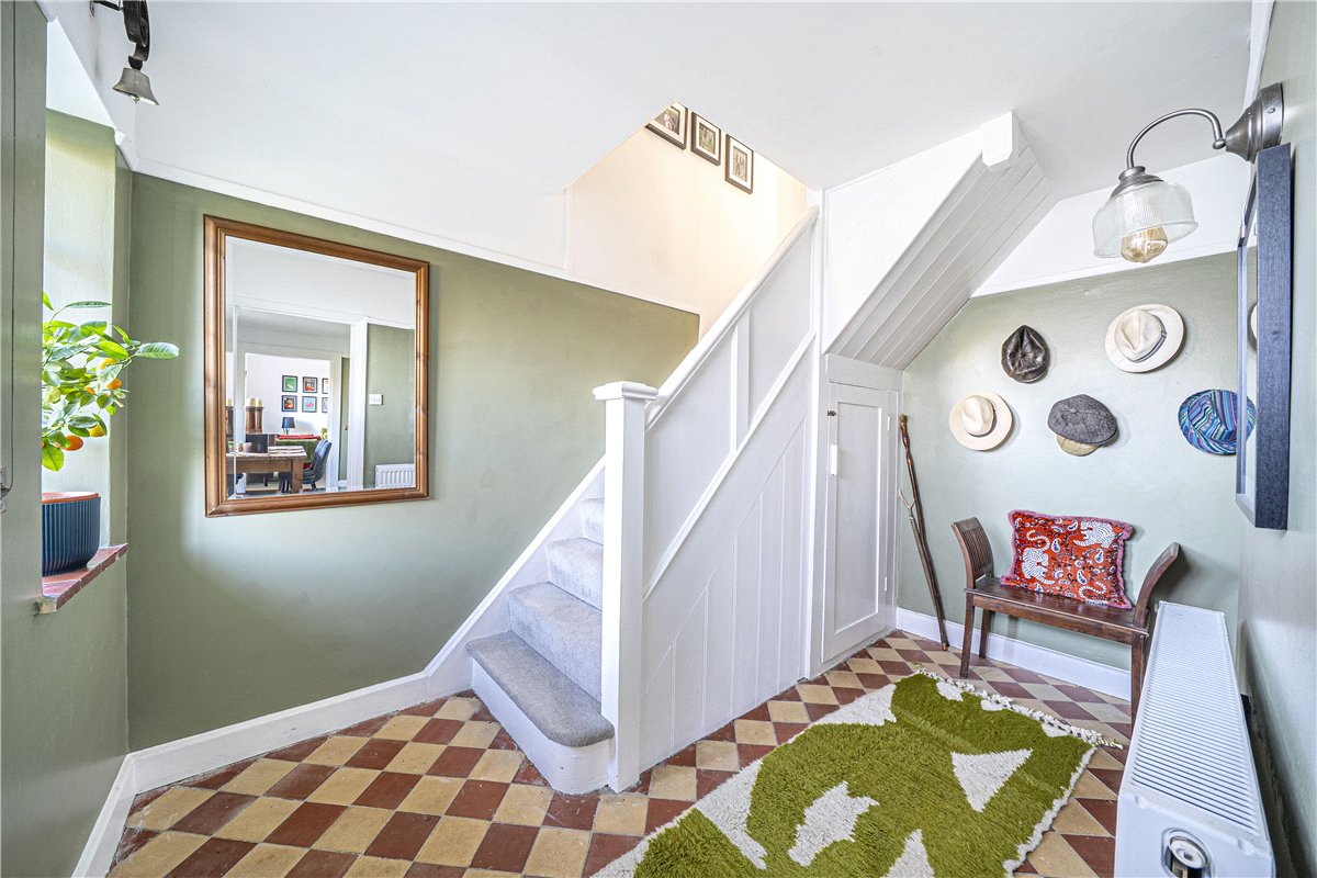 4 bedroom House, Old London Road, Stockbridge, SO20 - Available, Image 3