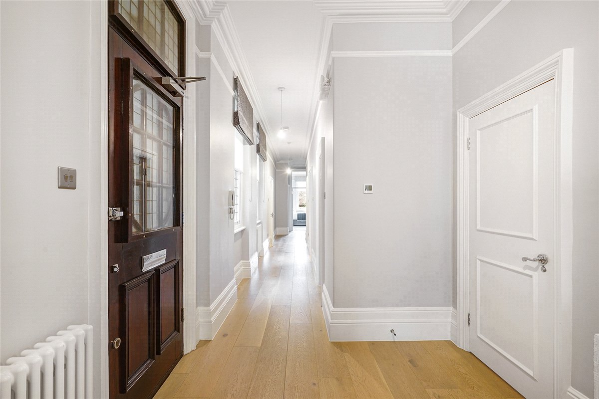 4 bedroom Flat, Gloucester Road, South Kensington, SW7 - Available, Image 13