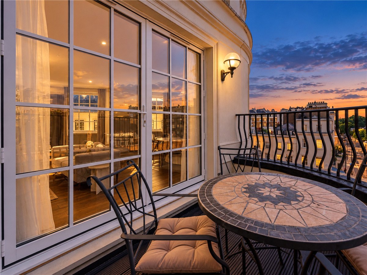3 bedroom Flat, Chartwell Court, 50 Gloucester Square, W2 - Available, Image 41