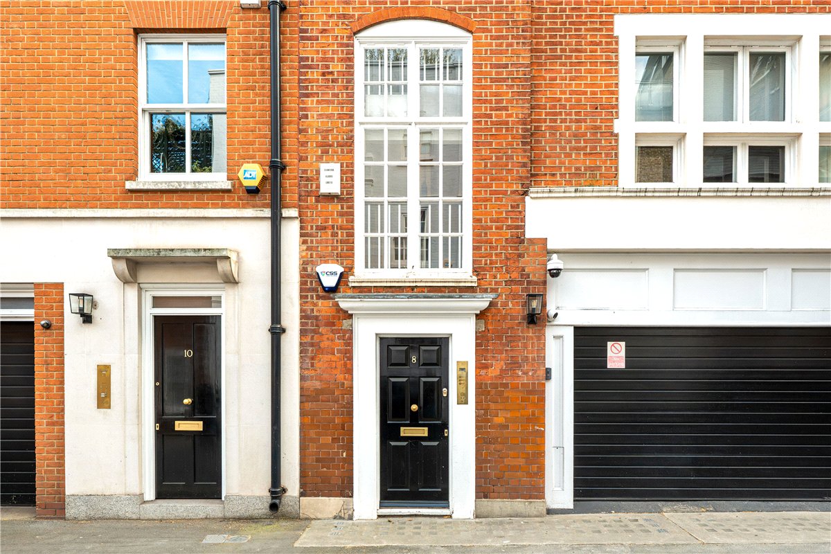 1 bedroom Flat, Woods Mews, Mayfair, W1K - Available, Image 1