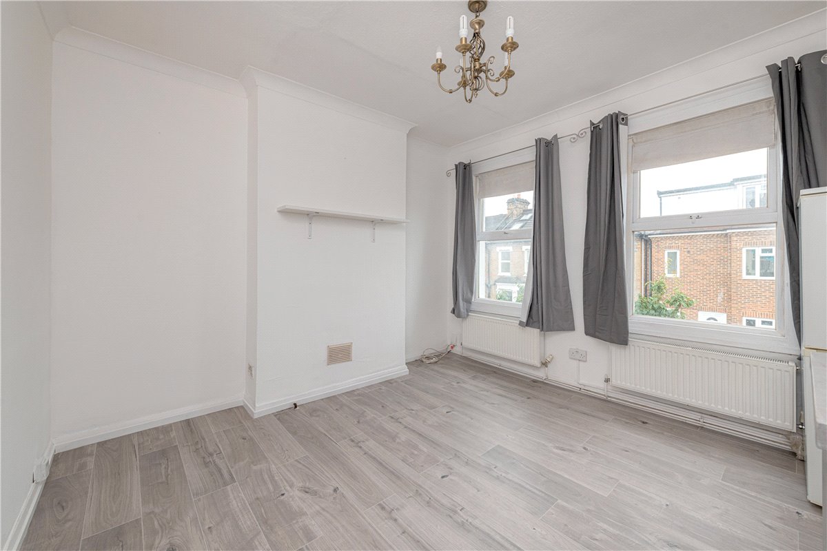 2 bedroom Maisonette, Graveney Road, London, SW17 - , Image 5