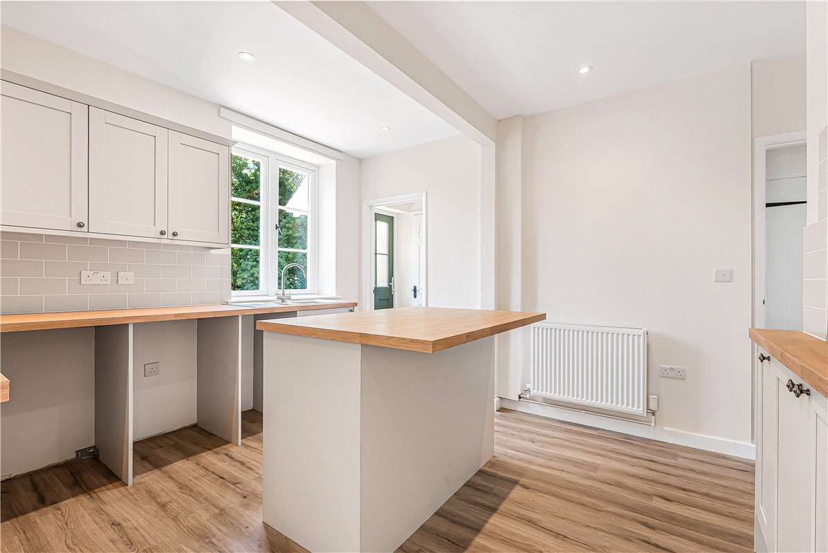 3 bedroom House, Hemel Hempstead Road, Redbourn, AL3 - Available, Image 14