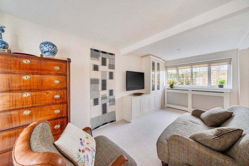 2 bedroom Cottage, Upper Ham Road, Richmond, TW10 - Available, Image 11