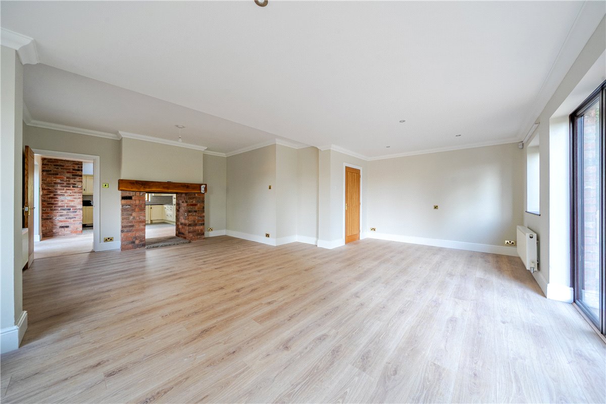 4 bedroom House, Cappers Lane, Lichfield, WS14 - Available, Image 5