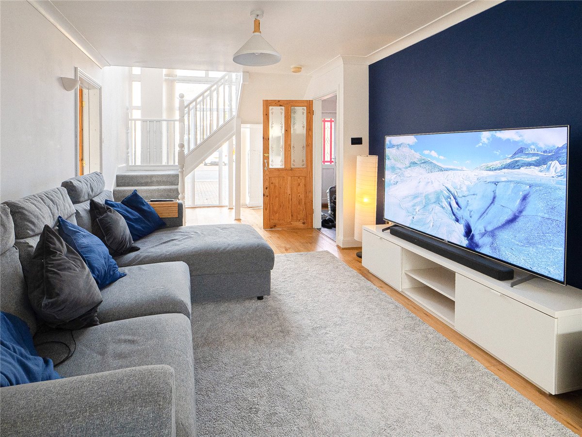 3 bedroom House, Ward Way, Witchford, CB6 - Let Agreed, Image 2