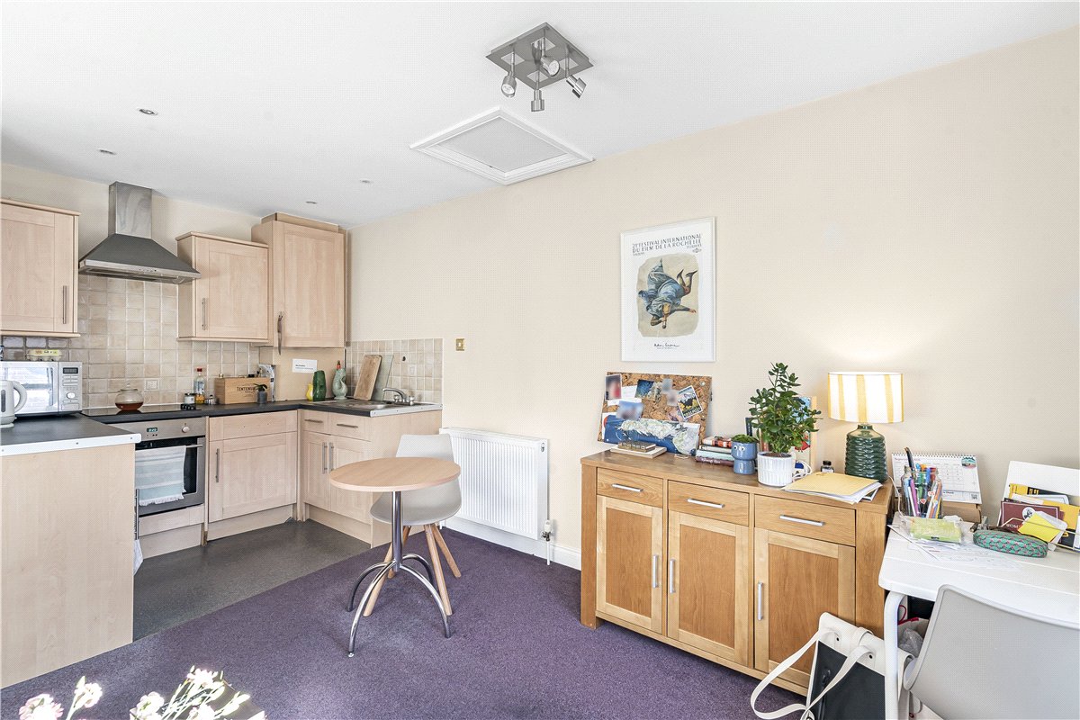 1 bedroom Flat, Walton Street, Oxford, OX2 - Let Agreed, Image 9