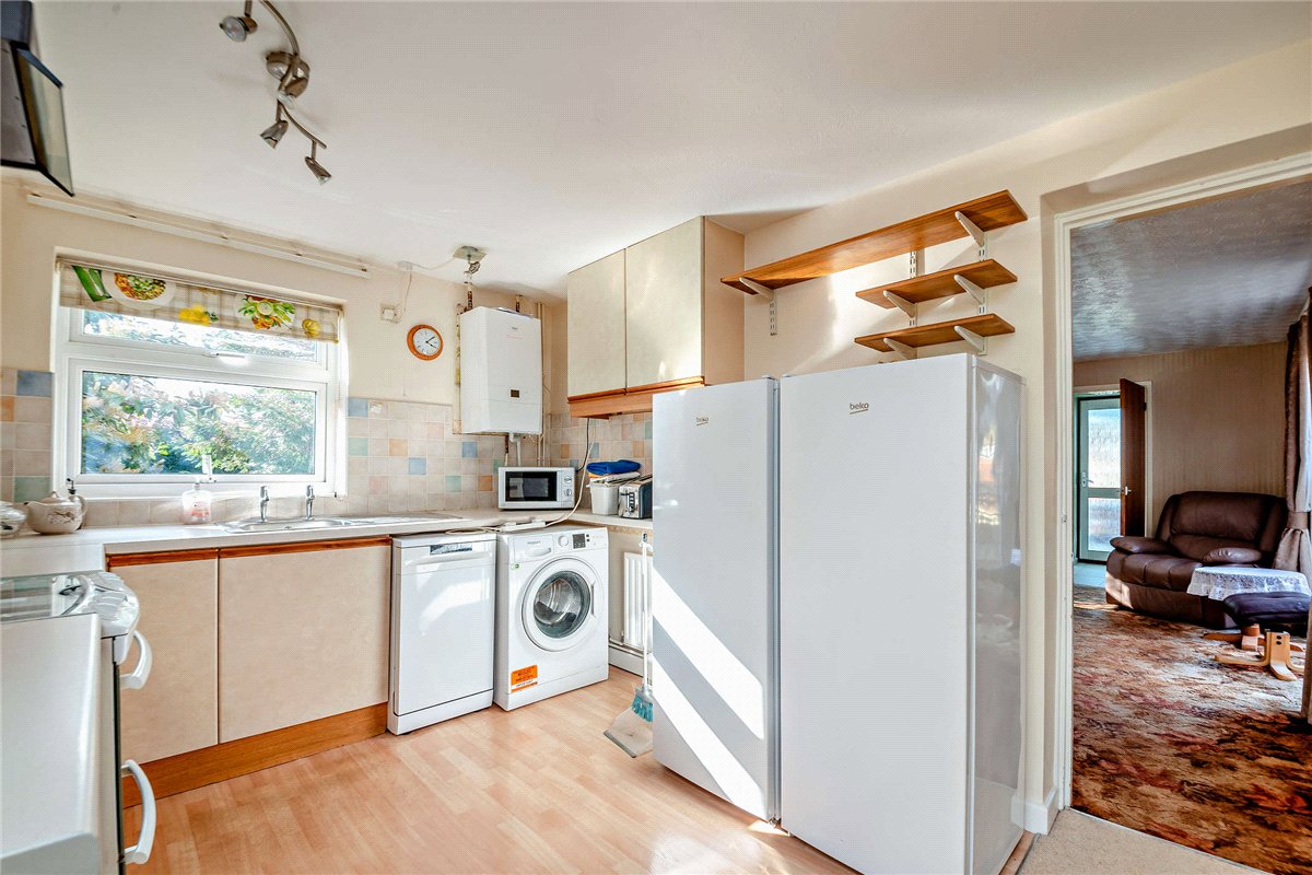3 bedroom House, Pennys Hatch, Kingsclere, RG20 - Sold STC, Image 5