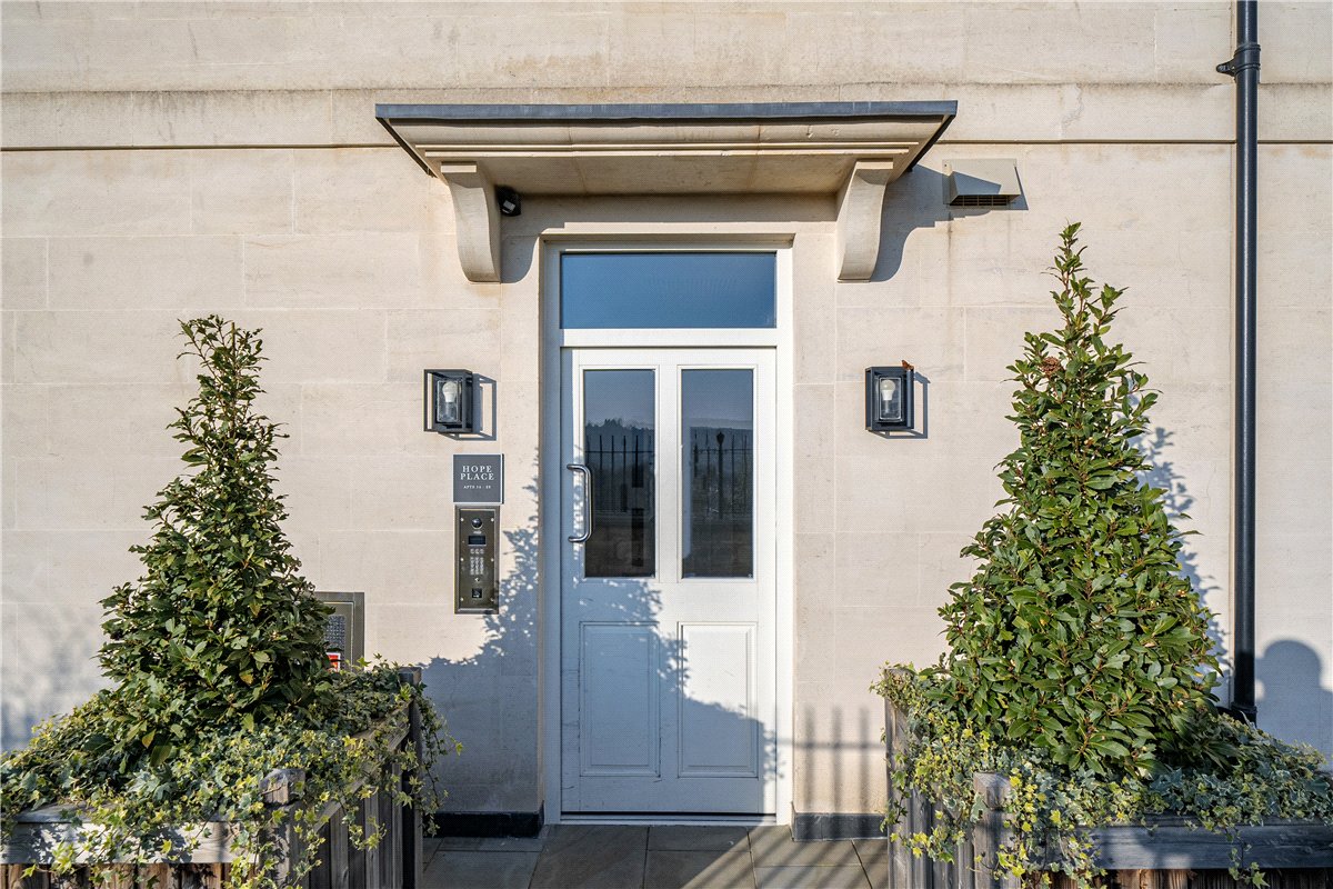 2 bedroom Flat, Lansdown Road, Bath, BA1 - Available, Image 12