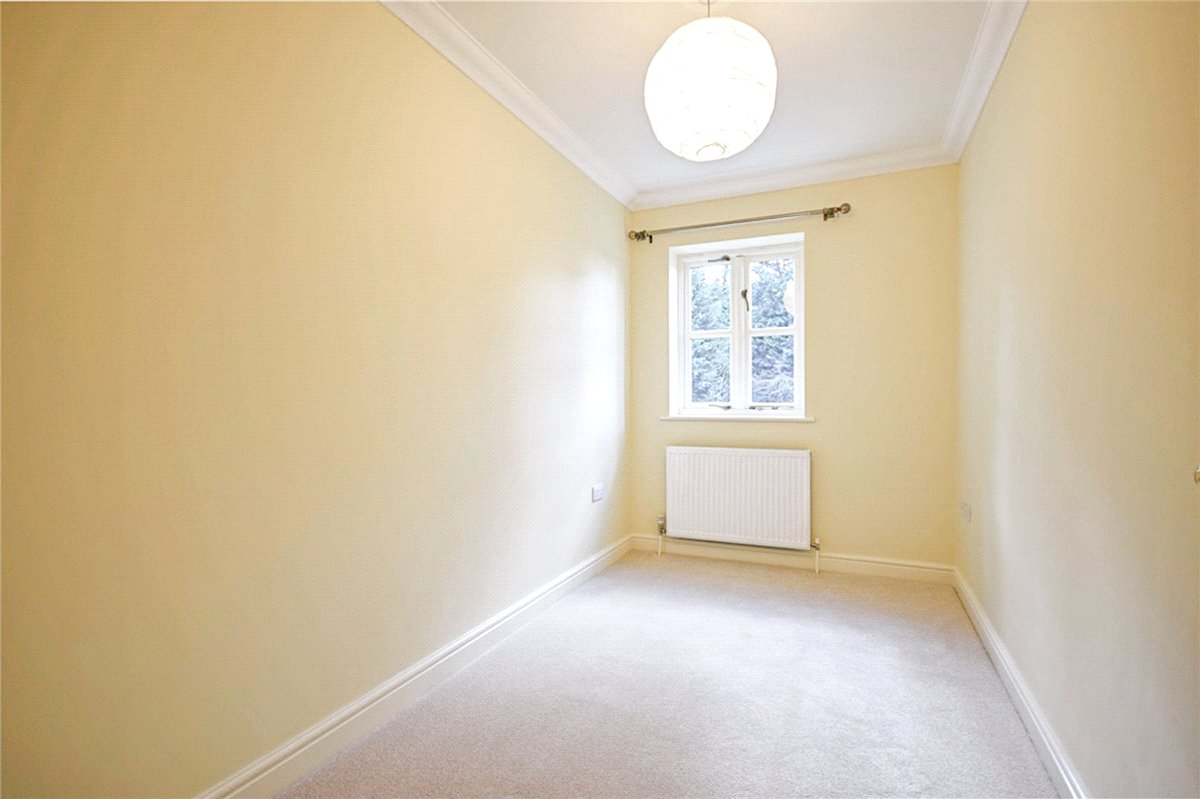3 bedroom House, Forge End, Oakington, CB24 - , Image 5