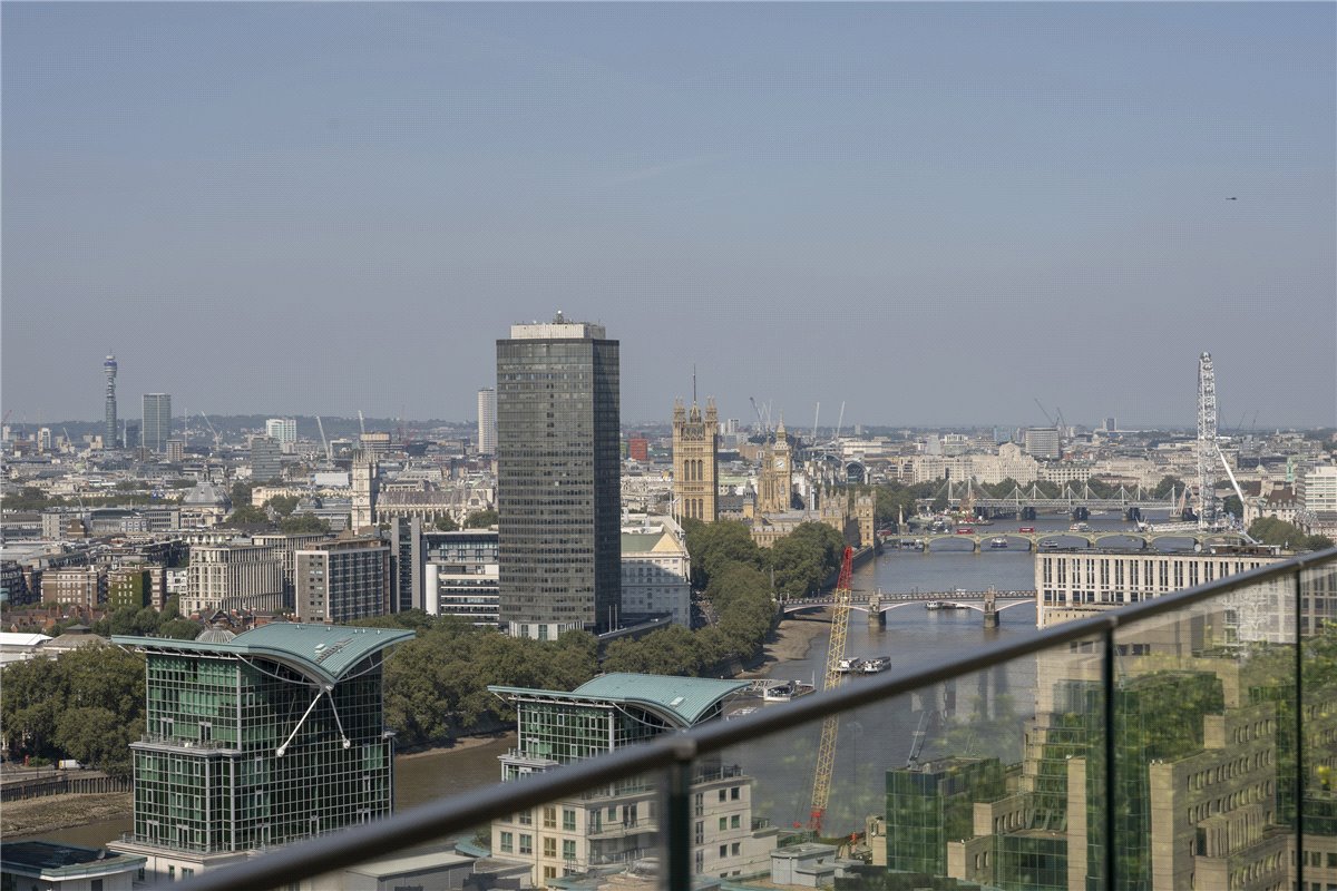 1 bedroom Flat, DAMAC Tower, Nine Elms, SW8 - Available, Image 4