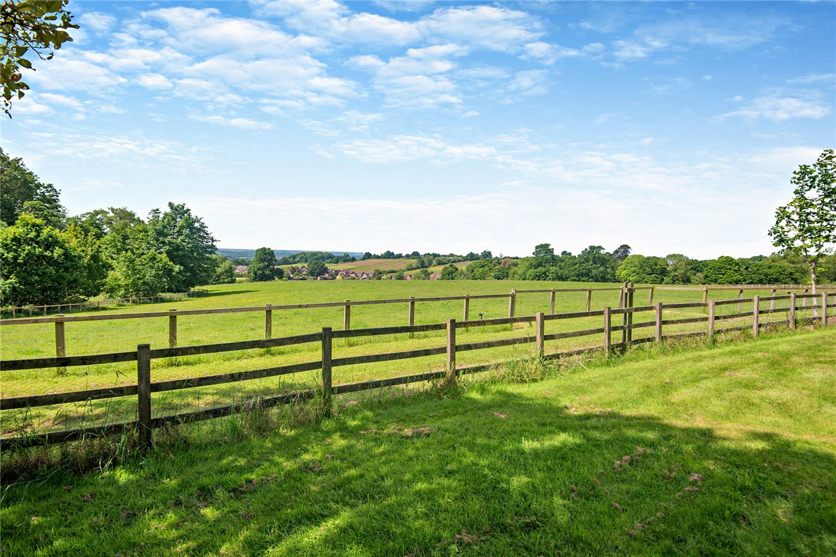 41.8  Land, The Ridge, Cold Ash, RG18 - Sold, Image 4