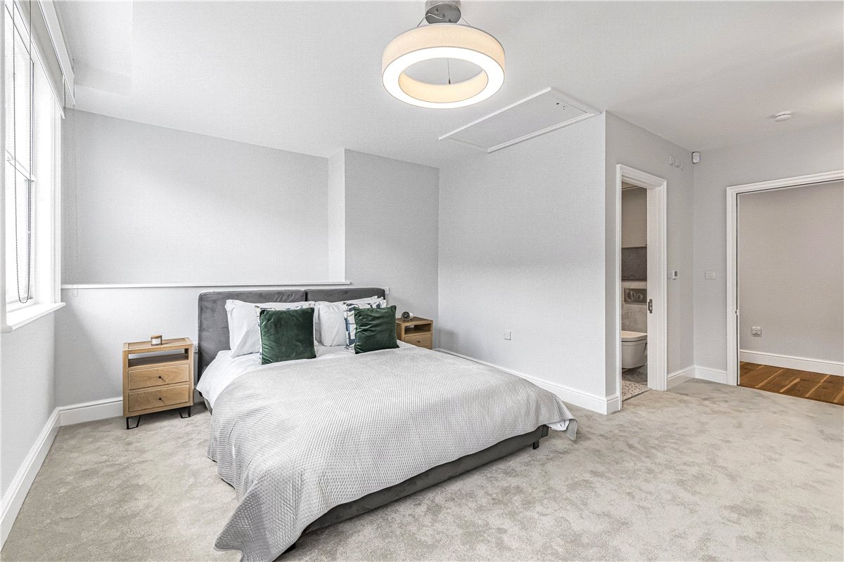 2 bedroom Flat, Wimpole Street, Marylebone, W1G - Available, Image 10