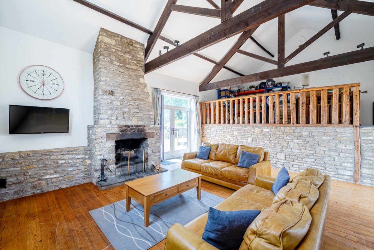 4 bedroom House, By The Byre Holidays & The Old Cow Byre, Whitechapel Lane, BA11 - Available, Image 12