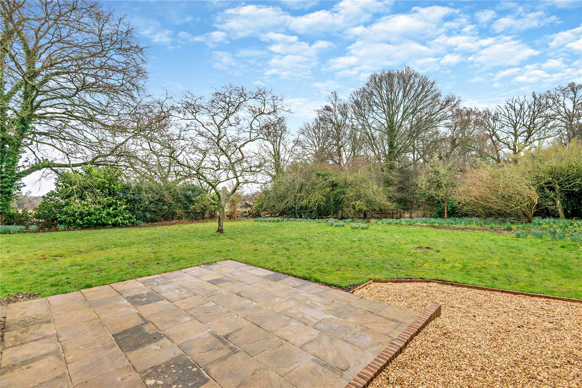 5 bedroom House, Upper Green, Inkpen, RG17 - Let Agreed, Image 2