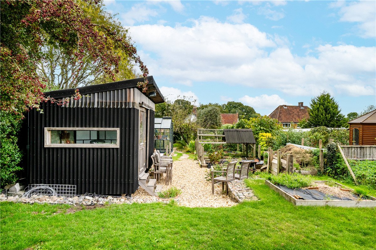 3 bedroom House, Trampers Lane, North Boarhunt, PO17 - Sold STC, Image 12
