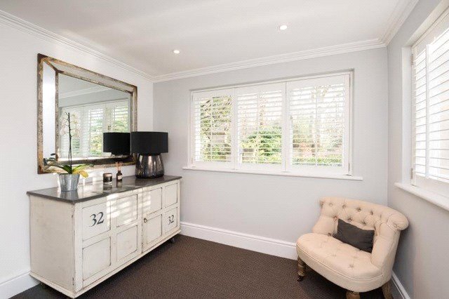 3 bedroom Flat, Allenby House South, Lansdown Road, BA1 - , Image 4