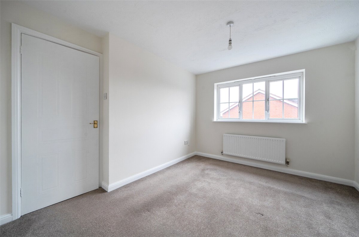 3 bedroom House, Amersham Way, Measham, DE12 - Available, Image 8