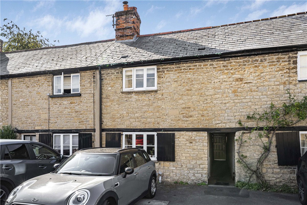 2 bedroom House, Mill Road, Wolvercote, OX2 - 