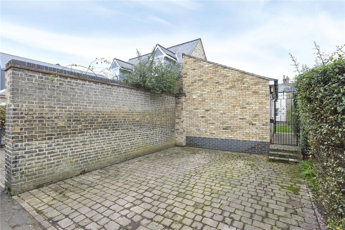 4 bedroom House, Histon Road, Cambridge, CB4 - Sold STC, Image 2