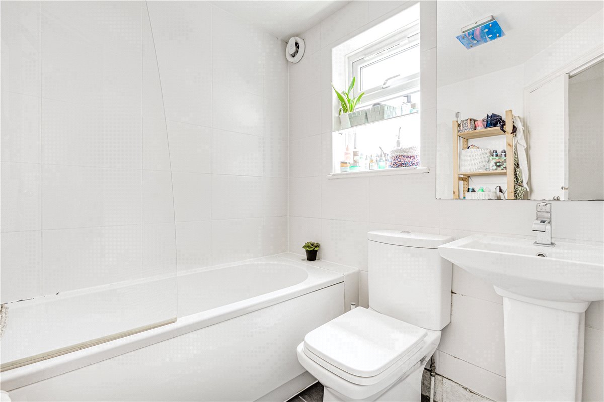 1 bedroom Flat, Beryl Road, London, W6 - , Image 6