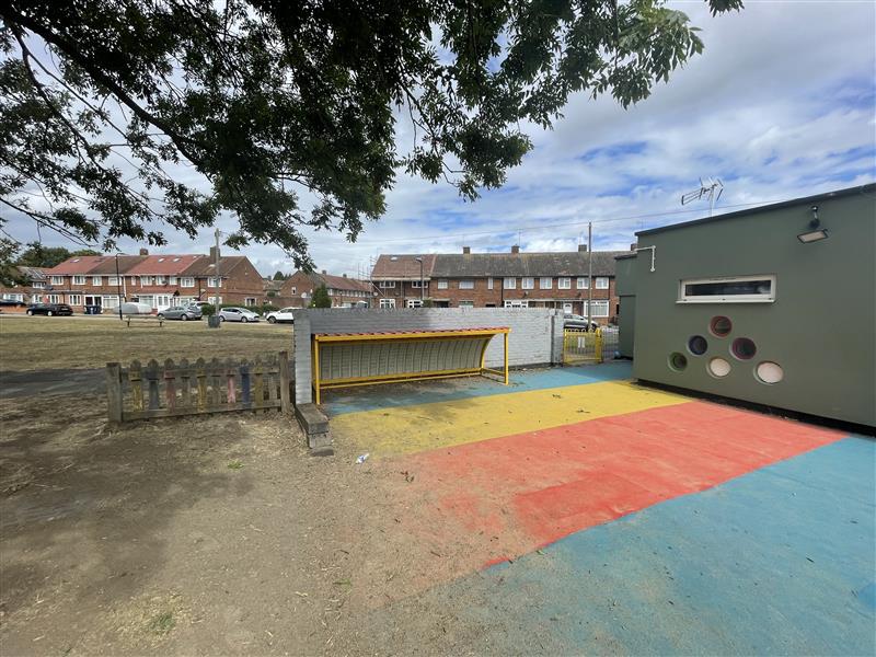 0 to 2206 Sq Ft, Longridge Lane, Southall, UB1 - Available, Image 2