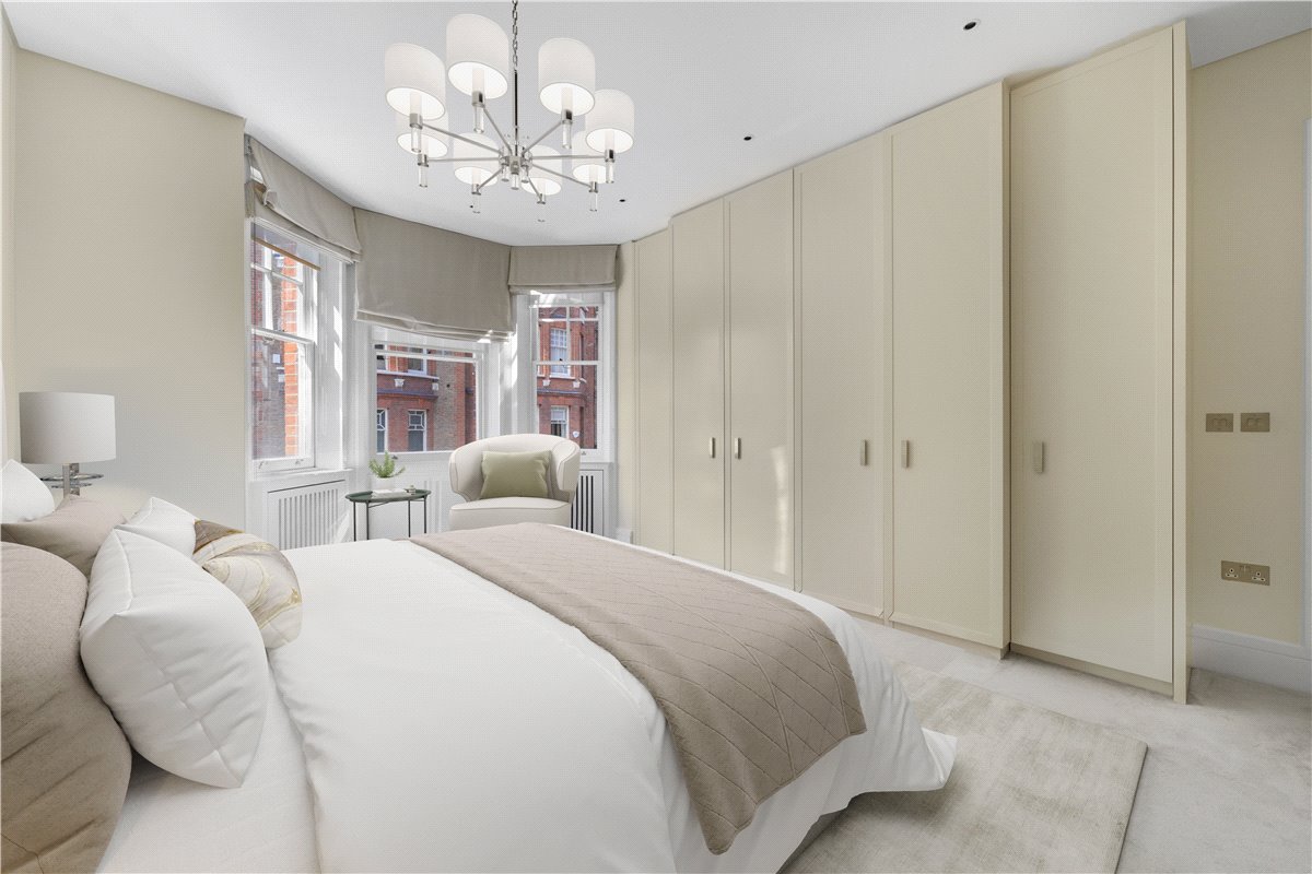 4 bedroom Flat, Wynnstay Gardens, Kensington, W8 - Available, Image 6