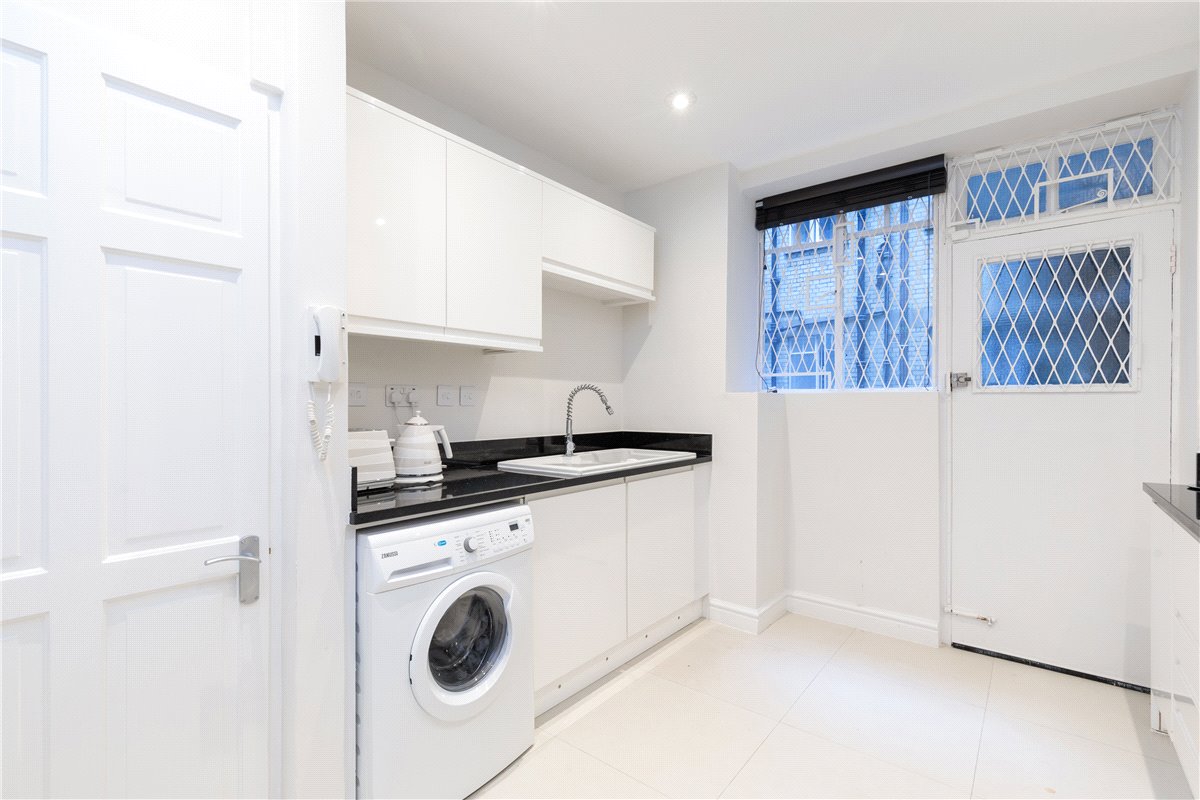 3 bedroom Flat, Seymour Place, Marylebone, W1H - Available, Image 11