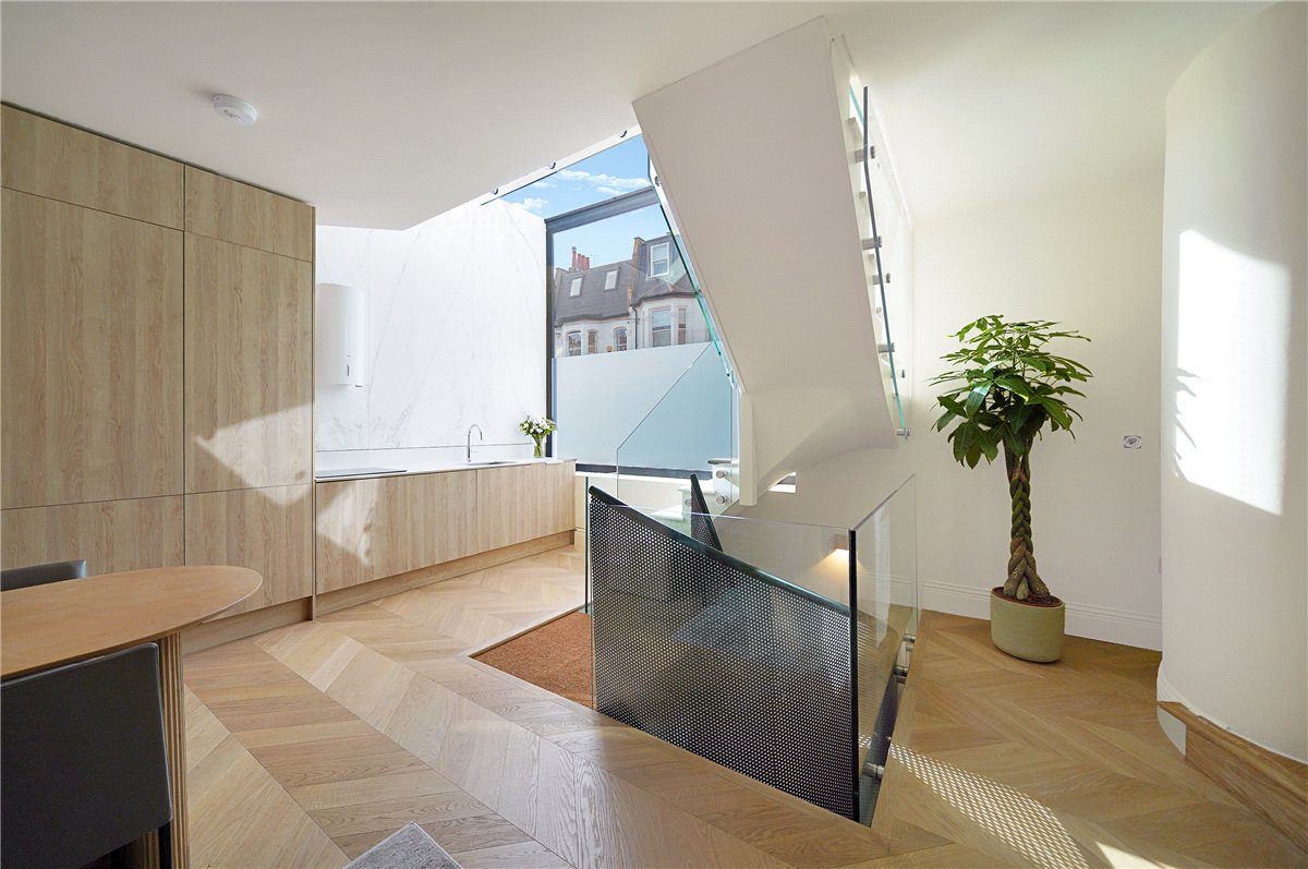 3 bedroom House, Cortayne Road, London, SW6 - Available, Image 12