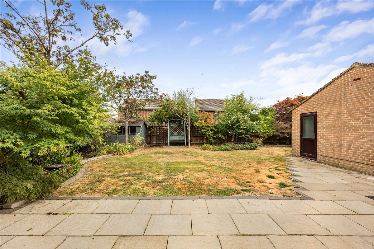 4 bedroom House, Goughs Lane, Bracknell, RG12 - Available, Image 13