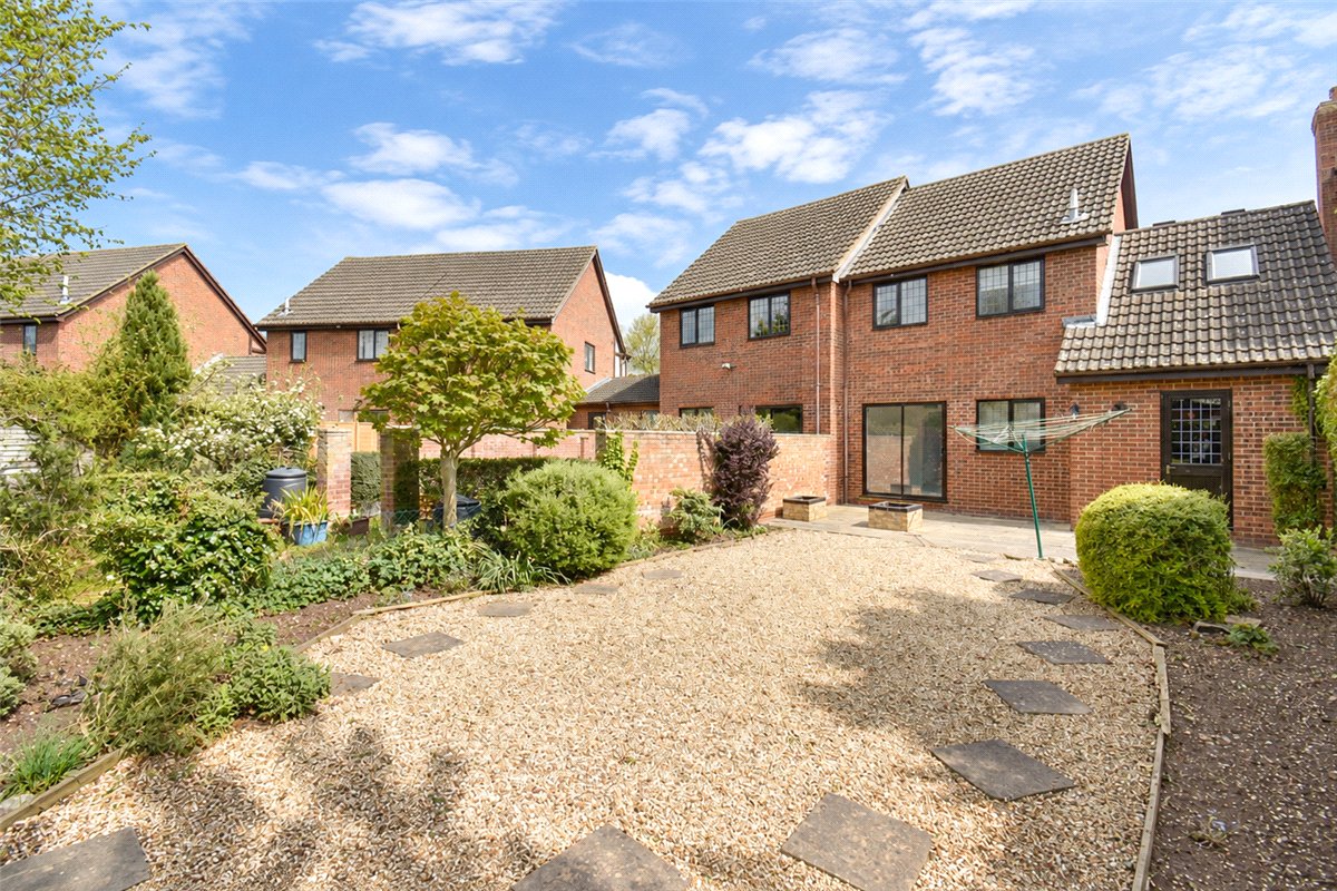 3 bedroom House, Martingale Close, Cambridge, CB4 - Sold STC, Image 8