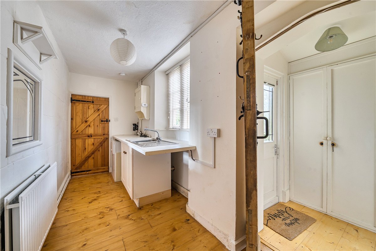 4 bedroom House, Bowden Hill, Lacock, SN15 - Available, Image 9