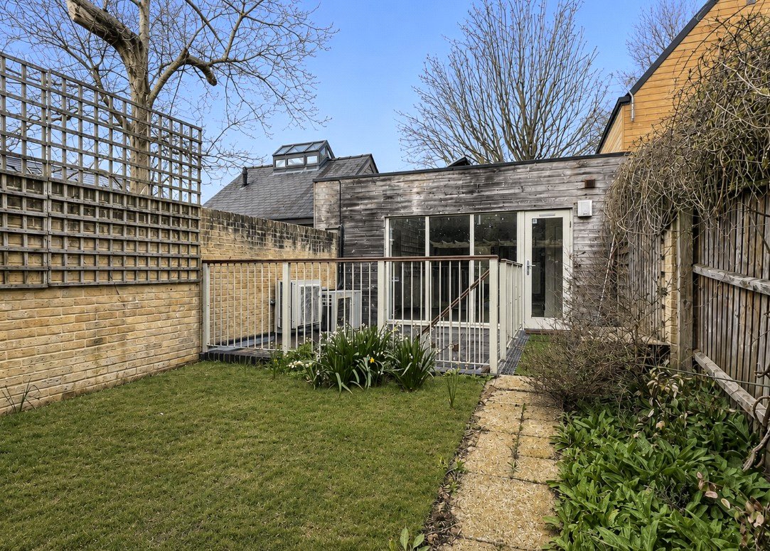 1 bedroom House, North Street, Cambridge, CB4 - Sold STC, Image 10