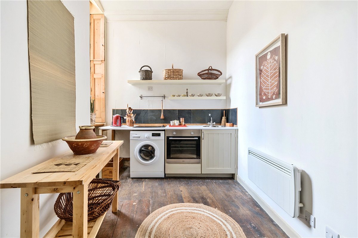 1 bedroom Flat, Abbey House, Abbey Green, BA1 - Sold, Image 6