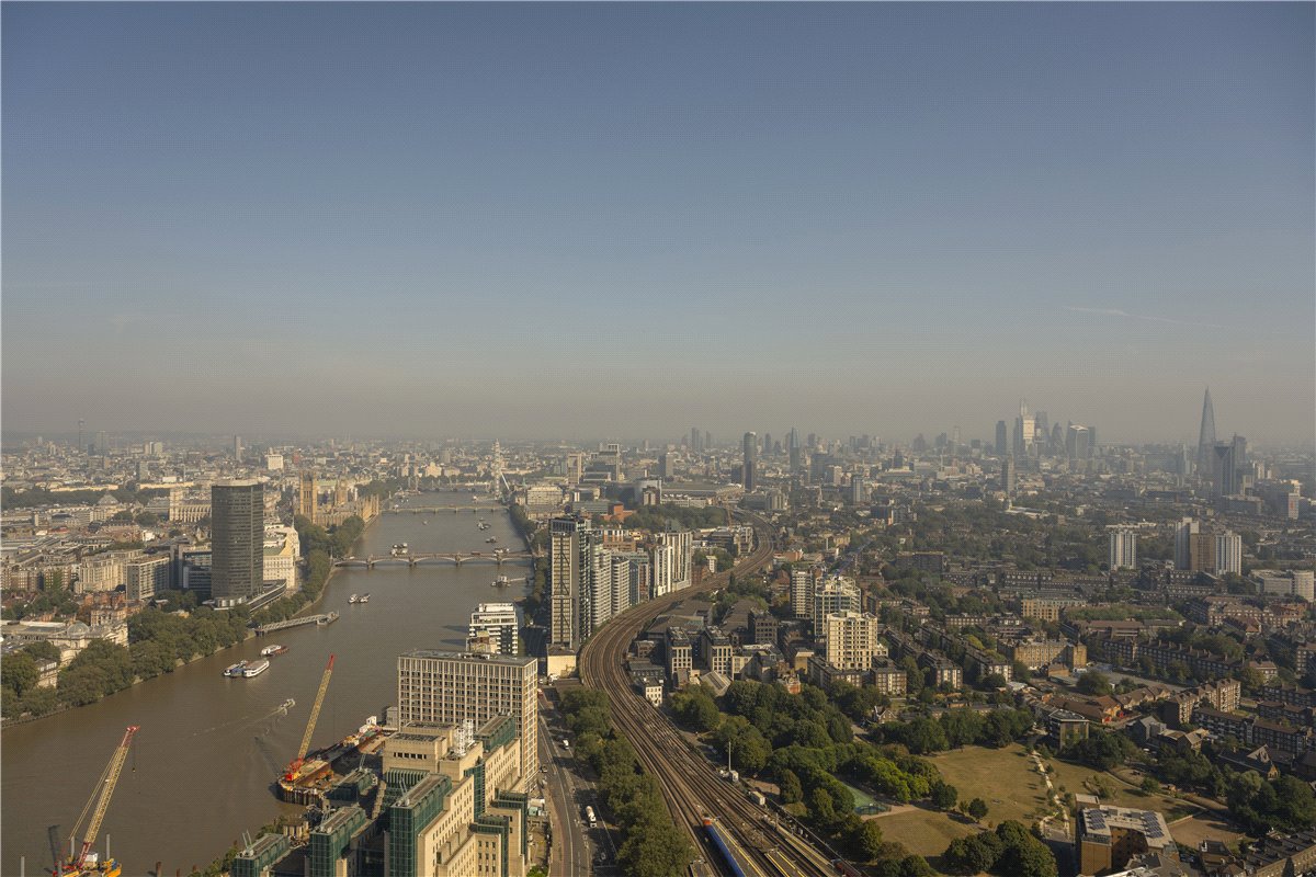 5 bedroom Flat, DAMAC Tower, Nine Elms, SW8 - Available, Image 3