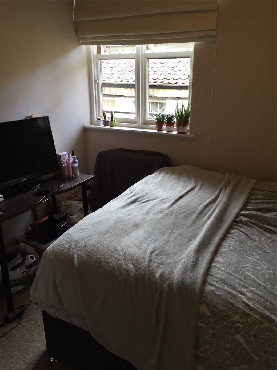 4 bedroom Flat, Kingsmead Street, Bath, BA1 - Let Agreed, Image 2