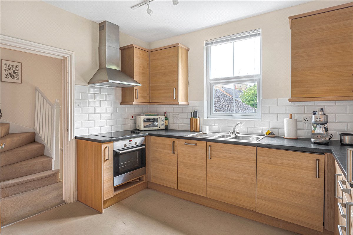 1 bedroom Maisonette, Walton Crescent, Oxford, OX1 - , Image 8