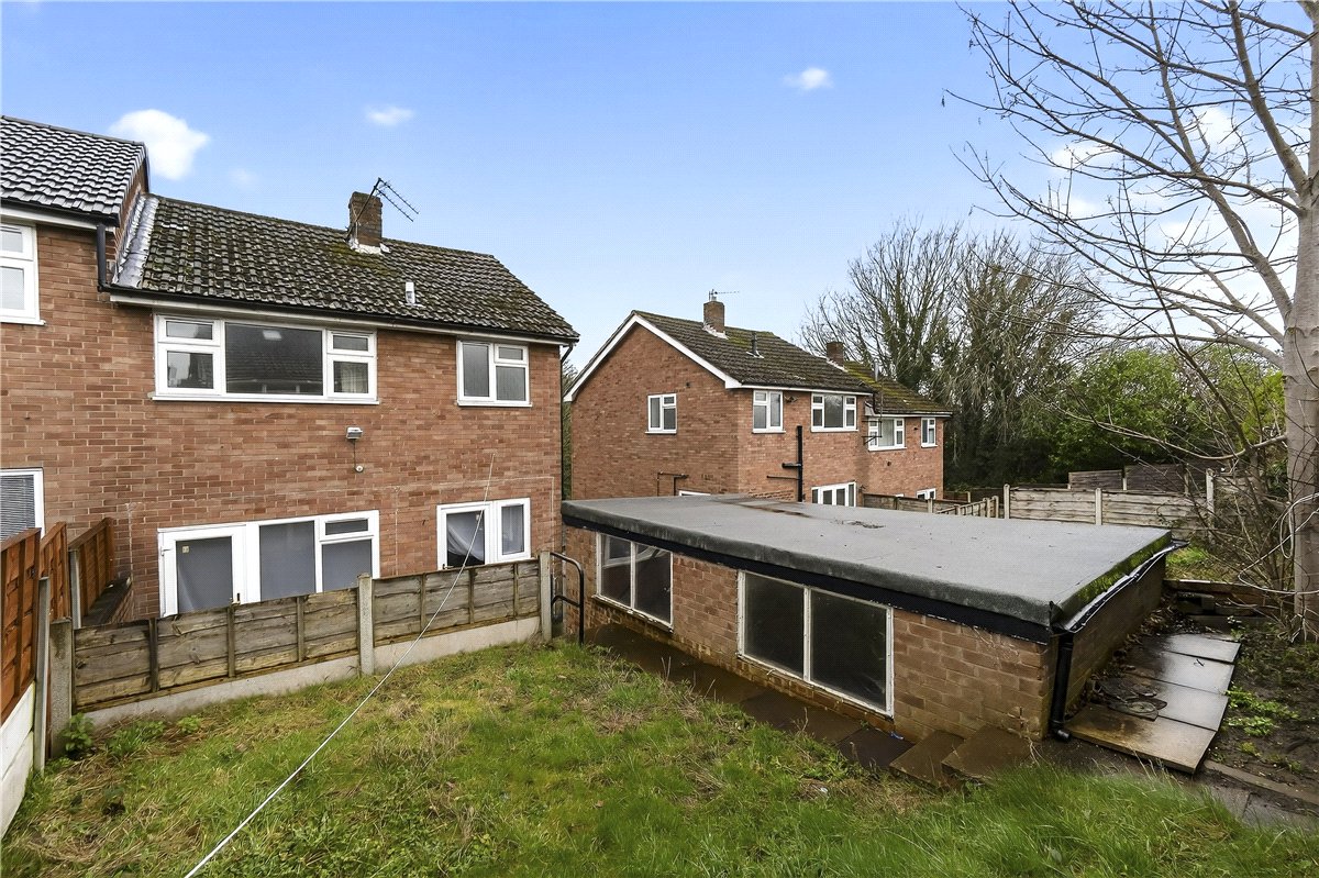 3 bedroom House, Kingsway, Bredbury, SK6 - Available, Image 1