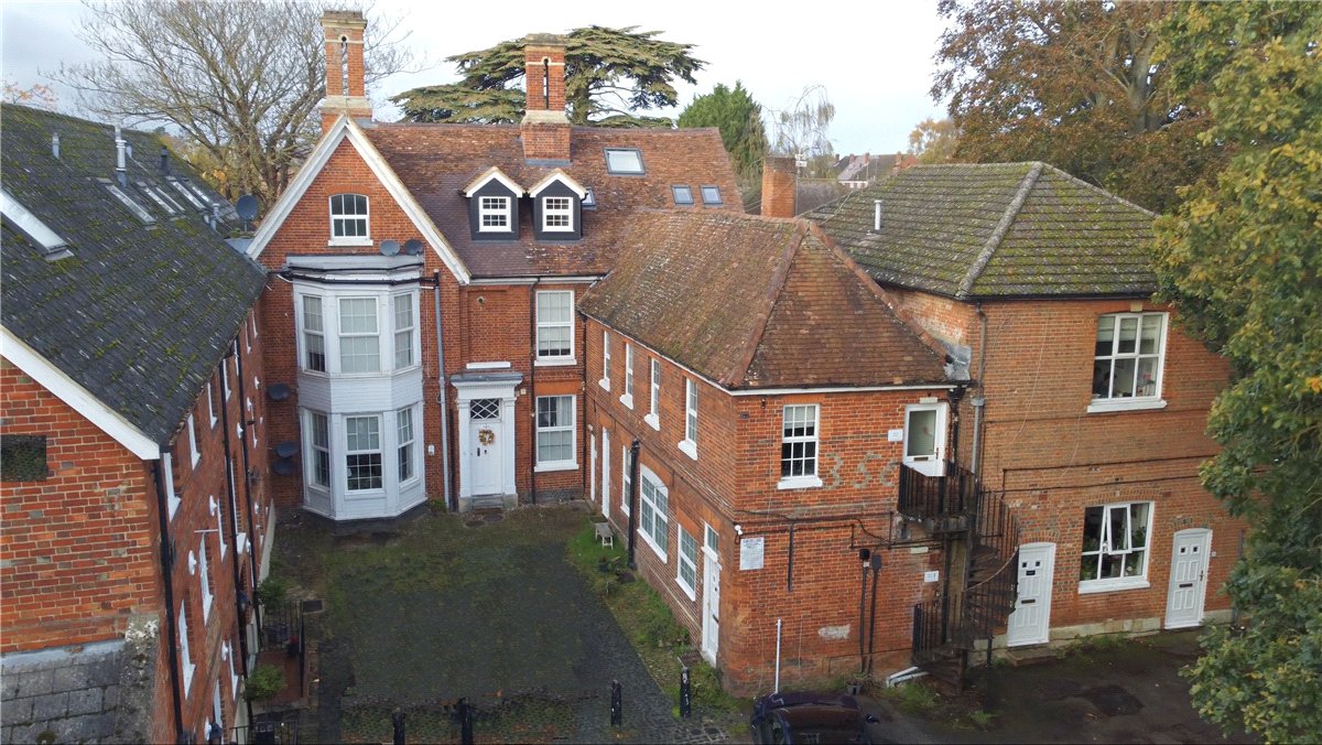 19 bedroom House, St. Helens Wharf, Abingdon, OX14 - Available, Image 16