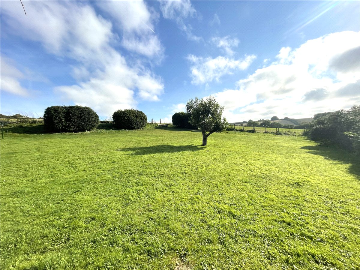 3 bedroom Cottage, Mildenhall, Marlborough, SN8 - Available, Image 12