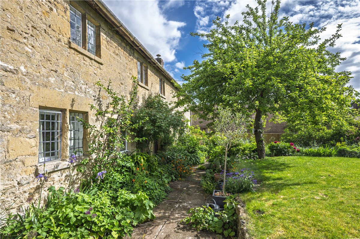 4 bedroom Cottage, Church Street, Beckley, OX3 - Sold STC, Image 24